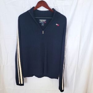 Abercrombie & Fitch Men's Navy Sweater